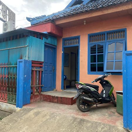 Cempaka Hostel 라부안 바조 외부 사진