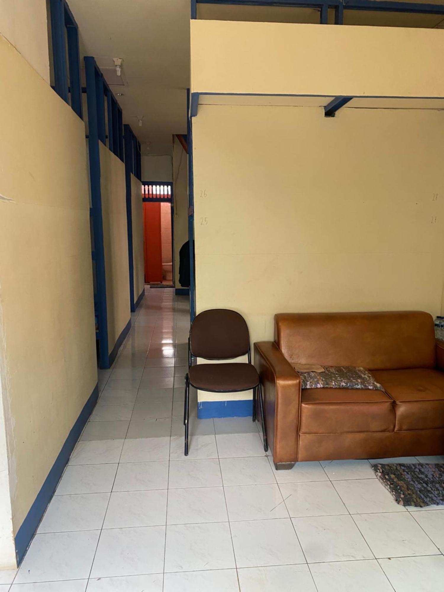 Cempaka Hostel 라부안 바조 외부 사진